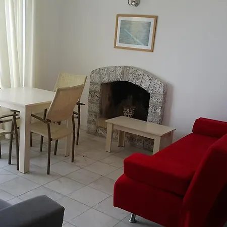 Serena Suites 3* مرمريس