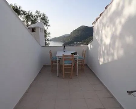 Serena Suites مرمريس