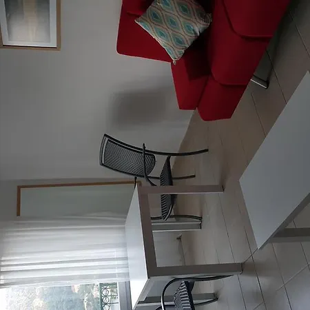 Serena Suites Lejlighedshotel 3*