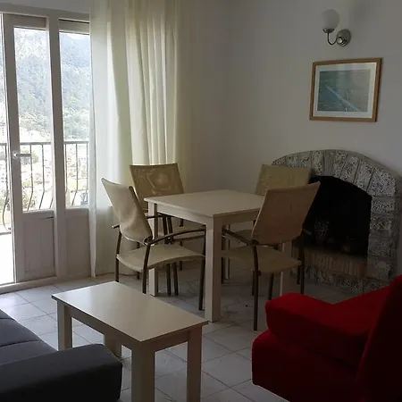 Serena Suites Lejlighedshotel 3*