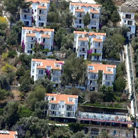 Serena Suites Lejlighedshotel