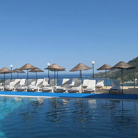 Hotel de apartamente Serena Suites 3*